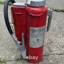 ANSUL A-10-e Dry Chemical Fire Extinguisher with Hose & Nozzle