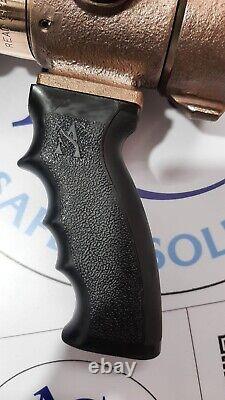 Akron Style 3020 Pistol Grip Brass Fire Fighting Vari-nozzle 1-1/2 95 Gpm