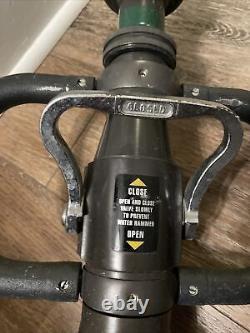 ELKHART 2.5 Nozzle Playpipe Shut Off SHUTOFF Grip Cleve 3.078.8 Fire Hose 1 1/4