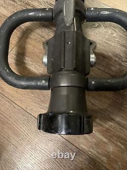 ELKHART 2.5 Nozzle Playpipe Shut Off SHUTOFF Grip Cleve 3.078.8 Fire Hose 1 1/4