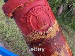 Fire Hydrant Eddy Valve Co. Two Piece 5 V. O. 72 Depth Short Upper Ornate Star