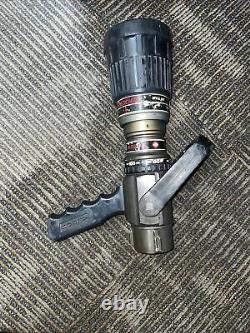 Fire hose nozzle Akron Adjustable Straight To Fog Patterns