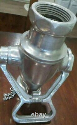 Rockwood sprinkler Co. Rockwood Water Fog 1 1/2 S. G. Fire dept. Aluminum nozzle