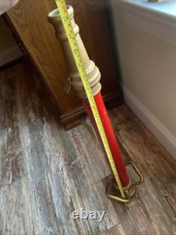 VINTAGE BRASS 31 FIRE TRUCK HOSE Play Pipe NOZZLE Decorative Side Mount BIG RED