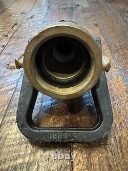 VTG AKRON 1.50 Style 3015 Solid Brass Fire Hose Nozzle 8 95 GPM 100 PSI Retro