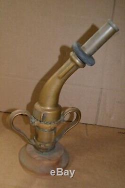 Vintage! 1930 Gilson (Akron) Brass All Angle Ferret Fire Nozzle