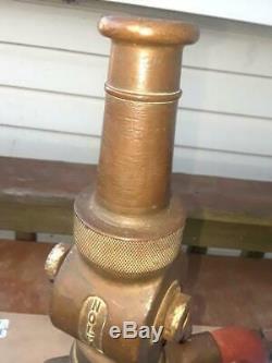 Vintage AKRON Brass 1939 NOLEAK Fire Fire Nozzle On / Off Valve w Red Handles