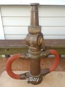 Vintage AKRON Brass 1939 NOLEAK Fire Fire Nozzle On / Off Valve w Red Handles