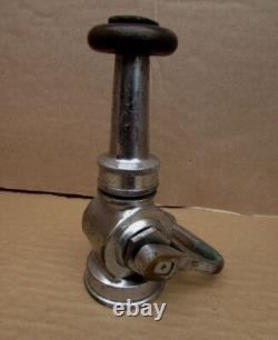 Vintage Antique AKRON Brass Small NOLEAK Fire Nozzle with ON/OFF Valve