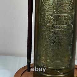 Vintage Foamite Crusader Brass Fire Extingusher Lamp Elmira New York La France