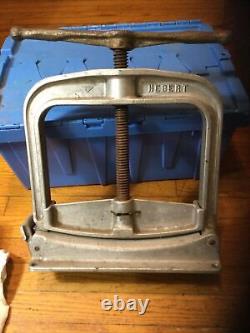 Vintage Hebert Fire Hose Clamp Up To 6 Aluminum Frame Steel Screw PLEASE READ