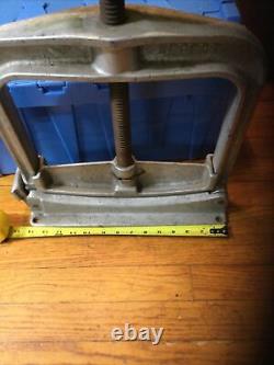 Vintage Hebert Fire Hose Clamp Up To 6 Aluminum Frame Steel Screw PLEASE READ