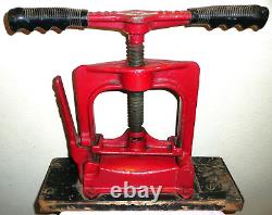 Vintage Hebert Fire Hose Screw Down Clamp With Quick Release On One Side