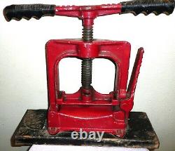 Vintage Hebert Fire Hose Screw Down Clamp With Quick Release On One Side
