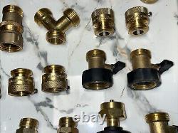 26 QTY ! EN VRAC - Raccords de tuyau en laiton, buse de tuyau d'incendie Watts B64.2, dispositif de rupture de vide
