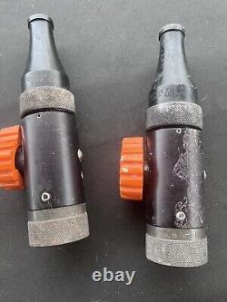 2 VTG utilisés CORDOVA Fire Equip. CO. Tuyau avec col de NOZZLE et valve 1-1/2 Noir 1.5