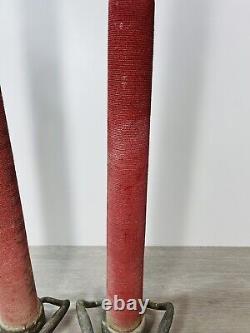 2 tuyaux de pompier vintage en laiton enveloppés de la société UNDERWRITERS avec buse de 30 pouces