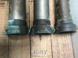3 Grandes Buses de Tuyau de Feu Vintage Elkhart 23 1/2 pouces de long 1.5000 Patine Verdigris