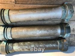 3 Grandes Buses de Tuyau de Feu Vintage Elkhart 23 1/2 pouces de long 1.5000 Patine Verdigris