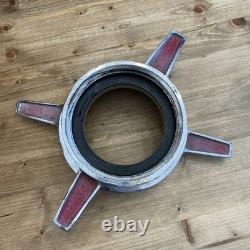 Adaptateur de camion de pompier pivotant