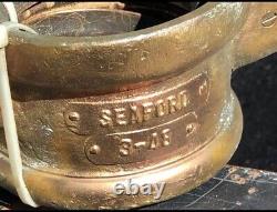 Adaptateur de tuyau d'incendie de la caserne de pompiers Brass Seaford De 3-48 John H Clay Philadelphie Pa