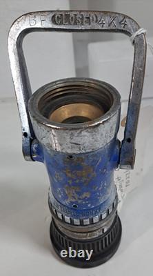 Akron Brass Turbo Jet. Buse de tuyau de service d'incendie.