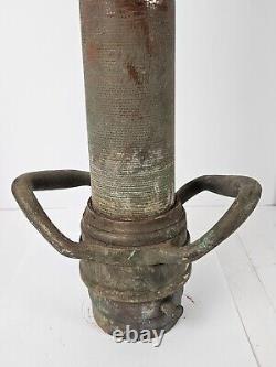 Ancien embout de tuyau de camion de pompier américain en laiton bronze des années 1930, 31,5 cm