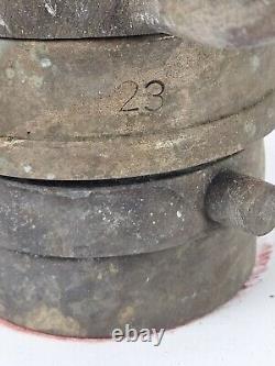 Ancien embout de tuyau de camion de pompier américain en laiton bronze des années 1930, 31,5 cm