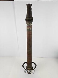 Ancien embout de tuyau de camion de pompiers américain en laiton bronze des années 1930, grand modèle 32