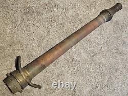 Ancien embout de tuyau de camion de pompiers américain en laiton bronze des années 1930, grand modèle 32