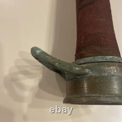 Ancienne lance à incendie en laiton de la compagnie Vintage American Le France Fire Engine Co.