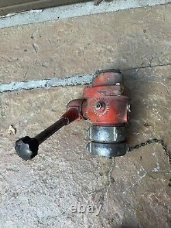 Ancienne pompe à incendie - Soupape / levier pivotant en laiton de pompier + cloche de camion Akron Brass Co