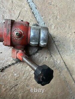 Ancienne pompe à incendie - Soupape / levier pivotant en laiton de pompier + cloche de camion Akron Brass Co