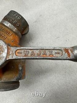 Anciens adaptateurs de tuyaux d'incendie Pacific Pumpers pour hydrante à vanne à boule séparée p/n WAJAX