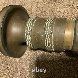 Antique Firex Red Fire Hose Metal Spray Buse 20 1/2 Pouces Long Engine Truck