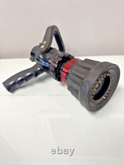 BUSE DE LUTTE CONTRE INCENDIE TURBOJET 1-1/2 AVEC POIGNÉE EN PISTOLET (Style n° 367)