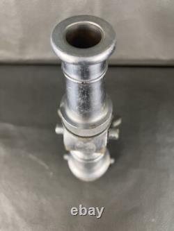 Buse à incendie antique en chrome Elkhart 2 1/2 pouces avec arrêt Lerer, 1917, 13H