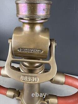 Buse à incendie en laiton vintage Wooster de 2 1/2 pouces avec 3 embouts empilés
