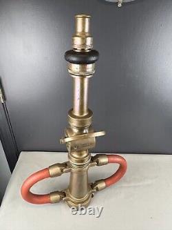 Buse à incendie en laiton vintage Wooster de 2 1/2 pouces avec 3 embouts empilés