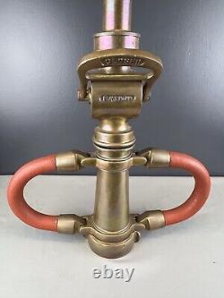 Buse à incendie en laiton vintage Wooster de 2 1/2 pouces avec 3 embouts empilés