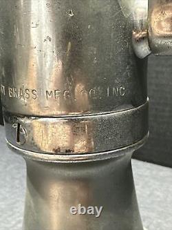 Buse d'incendie de l'Antique Elkhart Brass Manufacturing Company