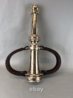 Buse d'incendie en laiton vintage Larkin de 21/2 pouces avec embout