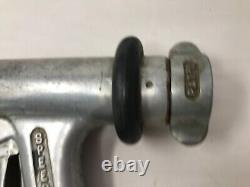 Buse d'incendie en laiton vintage Santa Rosa avec bouton de déclenchement rapide RARE