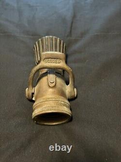 Buse d'incendie vintage Elkhart Brass des chemins de fer B & M