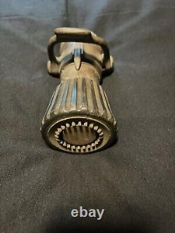 Buse d'incendie vintage Elkhart Brass des chemins de fer B & M