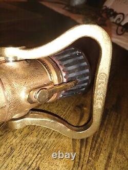 Buse de Tuyau d'Incendie Réglable Elkhart Brass 1.5 NH NSN 4210-00-465-1906 - LIRE VTG