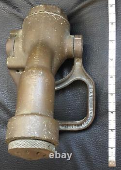 Buse de contrôle de feu du pont d'envol de la marine USN en laiton vintage, San Jose, Californie