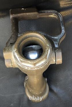 Buse de contrôle de feu du pont d'envol de la marine USN en laiton vintage, San Jose, Californie