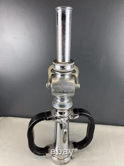 Buse de pompier vintage Powhaton Chrome 2 1/2 po avec embout de 1 1/4 po