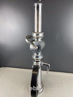 Buse de pompier vintage Powhaton Chrome 2 1/2 po avec embout de 1 1/4 po